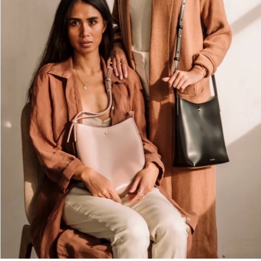 Samara Crossbody bucket bag